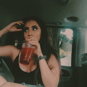 Meet your Posher, Haley